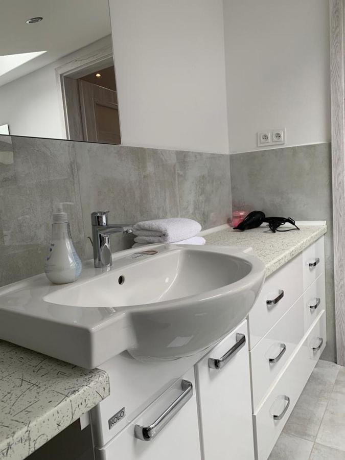 Look Of Dreams - Apartamenty Sloneczny I Ksiezycowy Będzin Kültér fotó